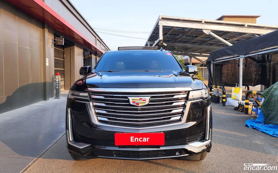 Cadillac Escalade 6.2 ESV 2022 — миниатюра 3