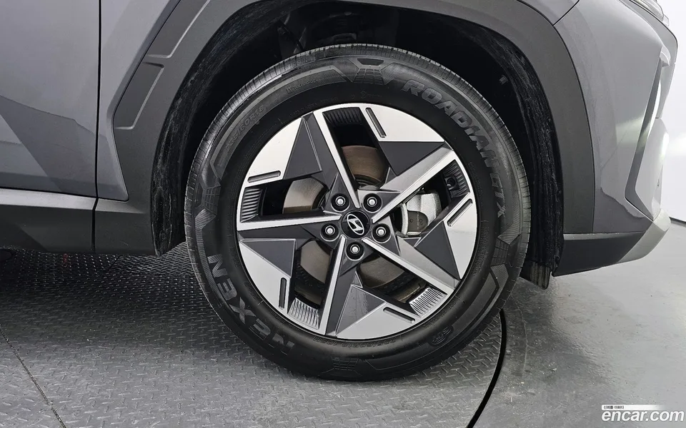 Hyundai Tucson NX4 1.6 2WD 2024 — миниатюра 2