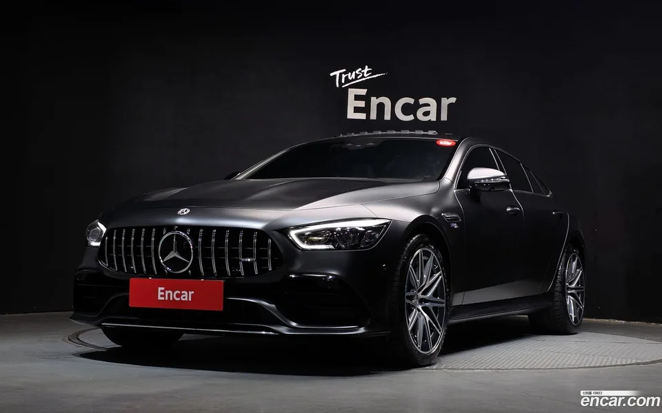 Mercedes-Benz AMG GT 4 43 4MATIC+ 2023 — фото 1, купить с доставкой в Москву