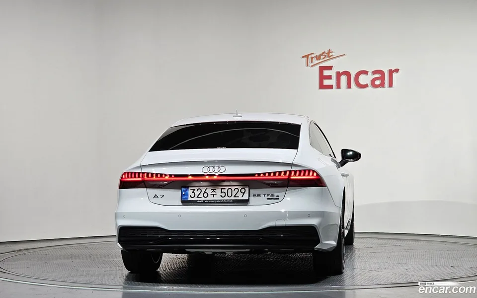 Audi A7 (4K) 55 TFSI e 2024 — миниатюра 4