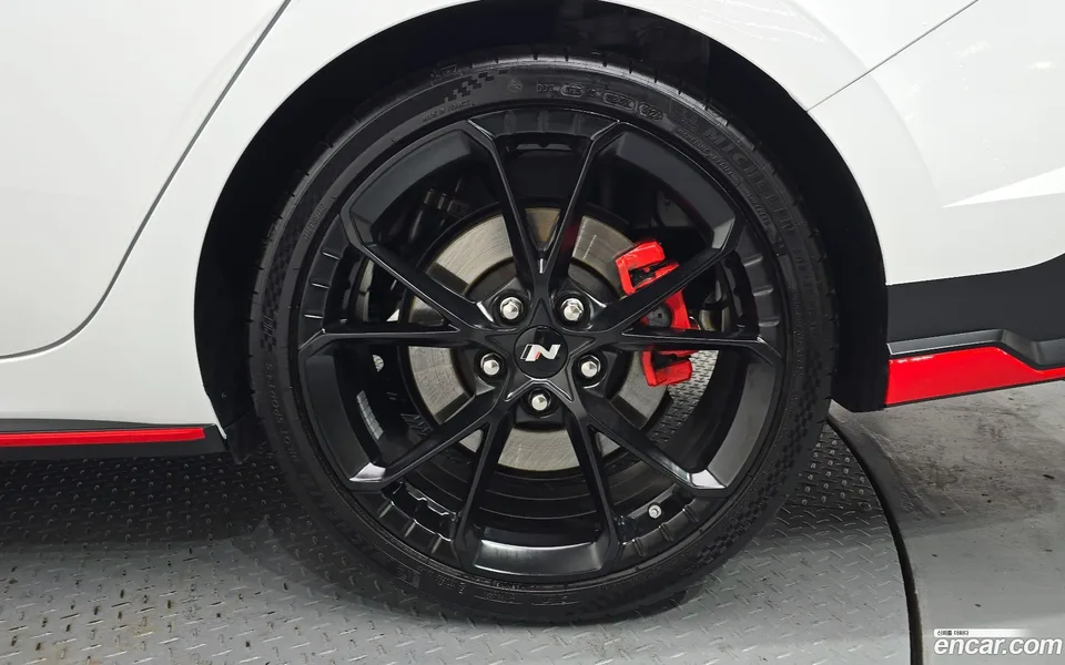 Hyundai Avante CN7 2.0 N 2024 — миниатюра 2