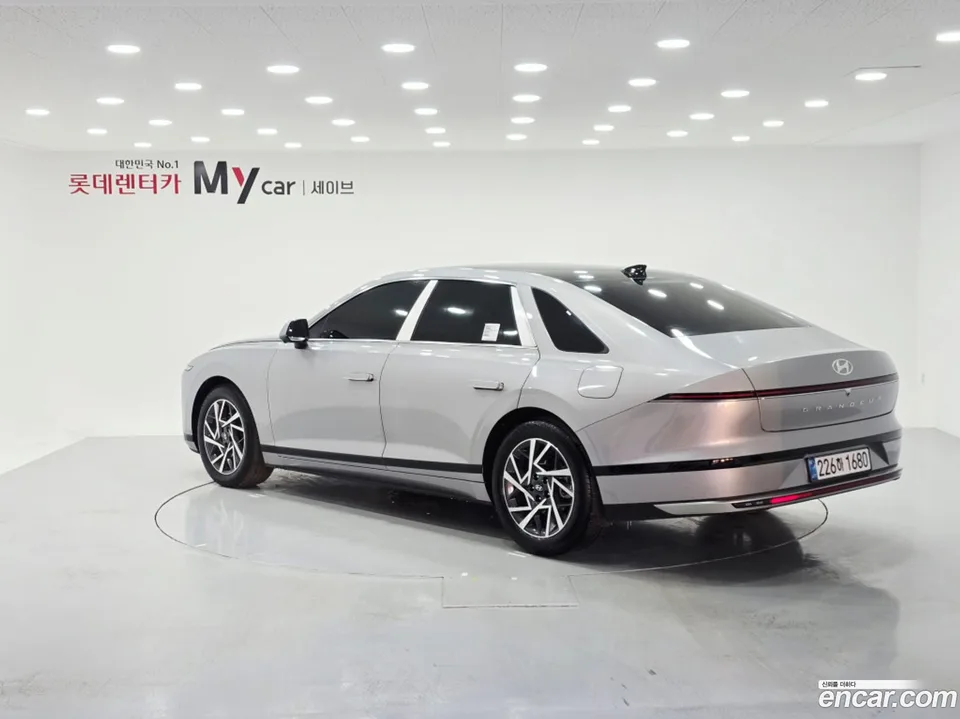 Hyundai Grandeur 2.5 2WD 2025 — миниатюра 3