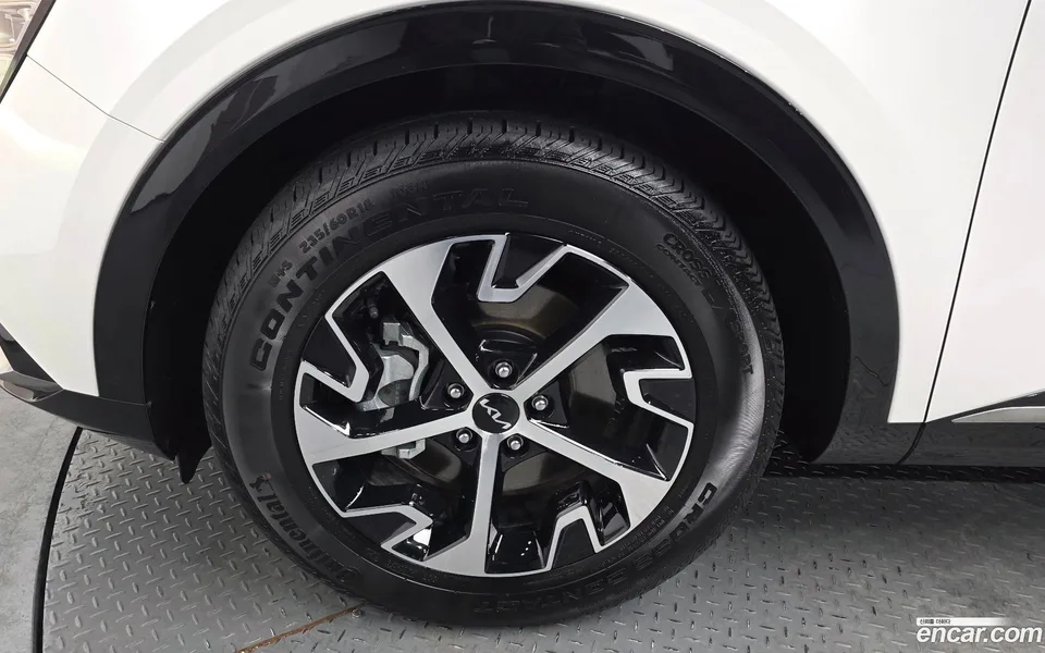 Kia Sportage Hybrid 2WD 2024 — миниатюра 2