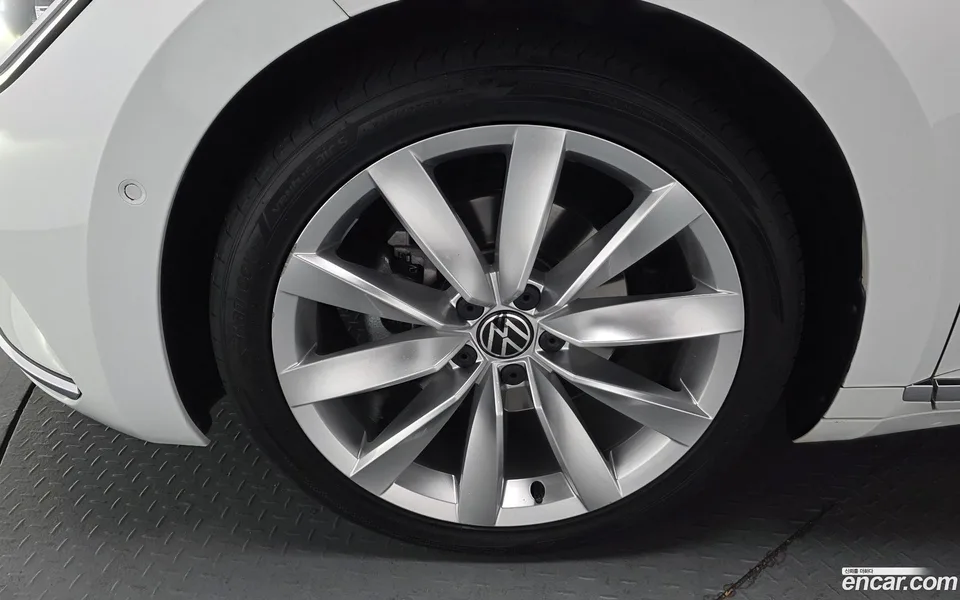 Volkswagen Arteon 2.0 TDI 2022 — миниатюра 5