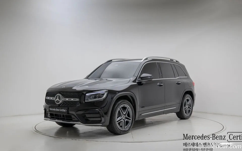 Mercedes-Benz GLB-Class GLB250 4MATIC 2025 — фото 1, купить с доставкой в Москву