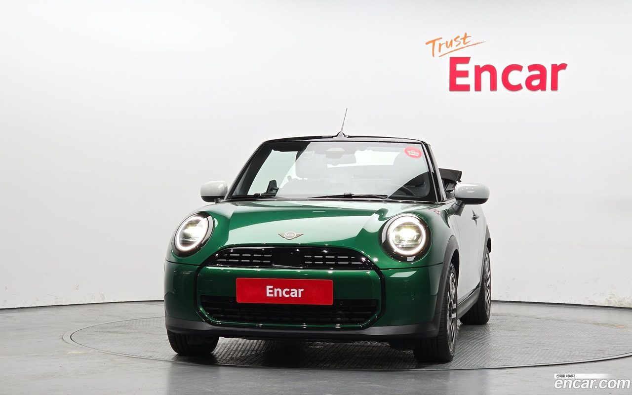 MINI Cooper C Convertible 2025 — 3