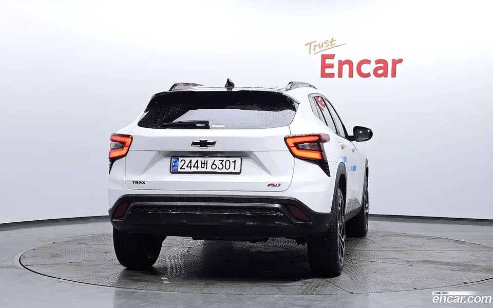 Chevrolet Trax Crossover 1.2 RS 2023 — миниатюра 4