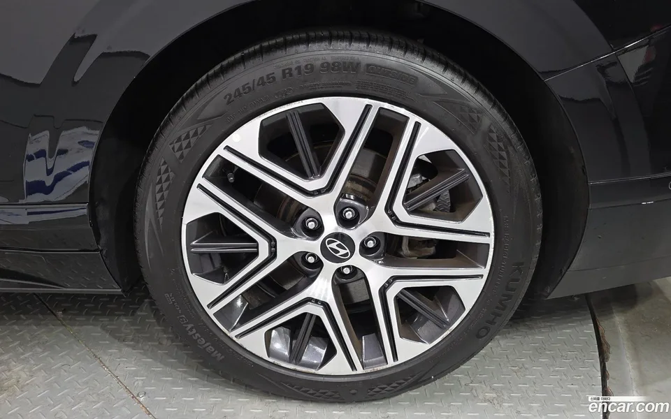 Hyundai Grandeur 3.5 2WD 2024 — миниатюра 2
