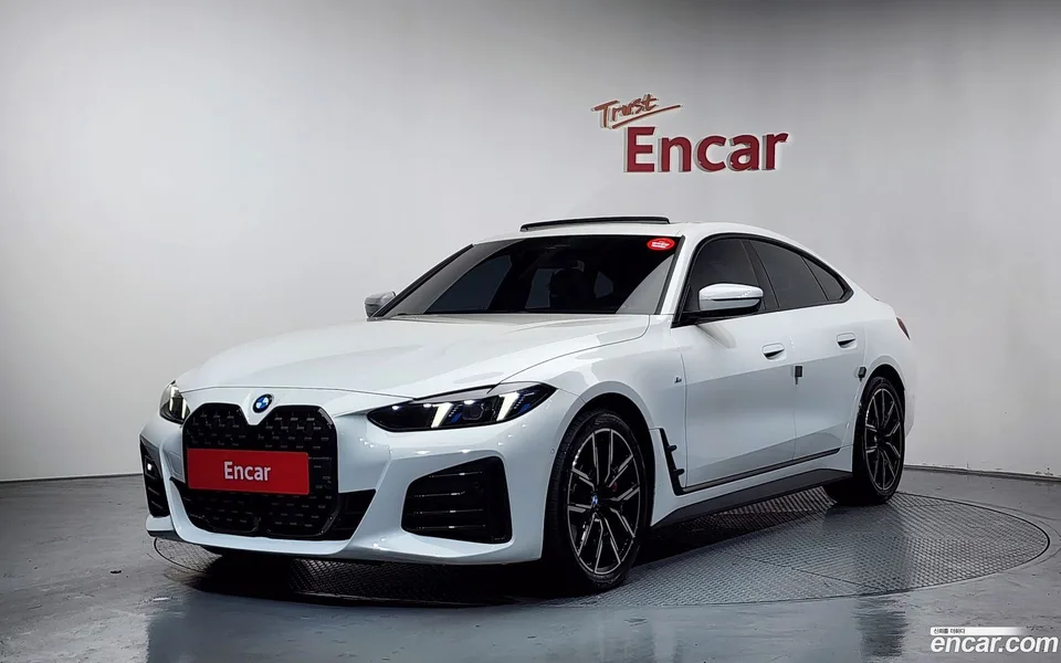 BMW 4 Series 420i M 2025 — фото 1, купить с доставкой в Москву