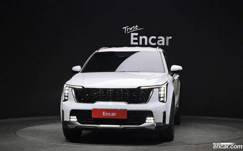Kia Sorento HEV 1.6 2WD 2024 — миниатюра 3