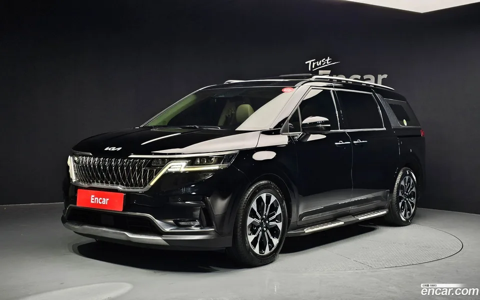Kia Carnival 9 2022 — фото 1, купить с доставкой в Москву