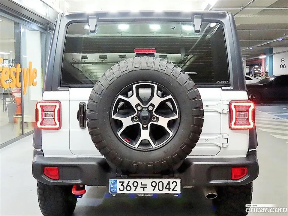 Jeep Wrangler 2.0 4 2023 — миниатюра 5