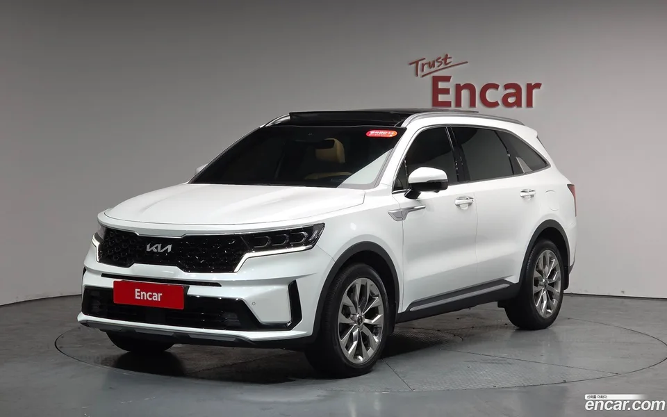 Kia Sorento 2.5T 2WD 2023 — фото 1, купить с доставкой в Москву