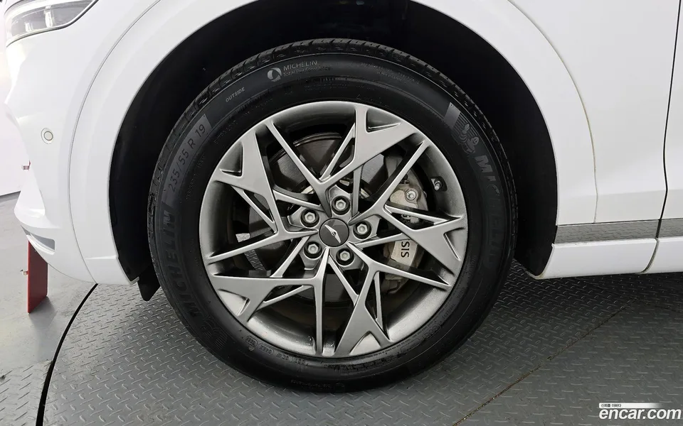 Genesis GV70 2.5T 2WD 2022 — миниатюра 5