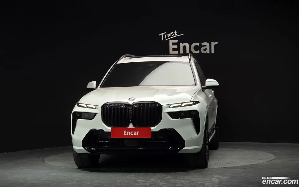 BMW X7 xDrive 40d M 6 2024 — миниатюра 3