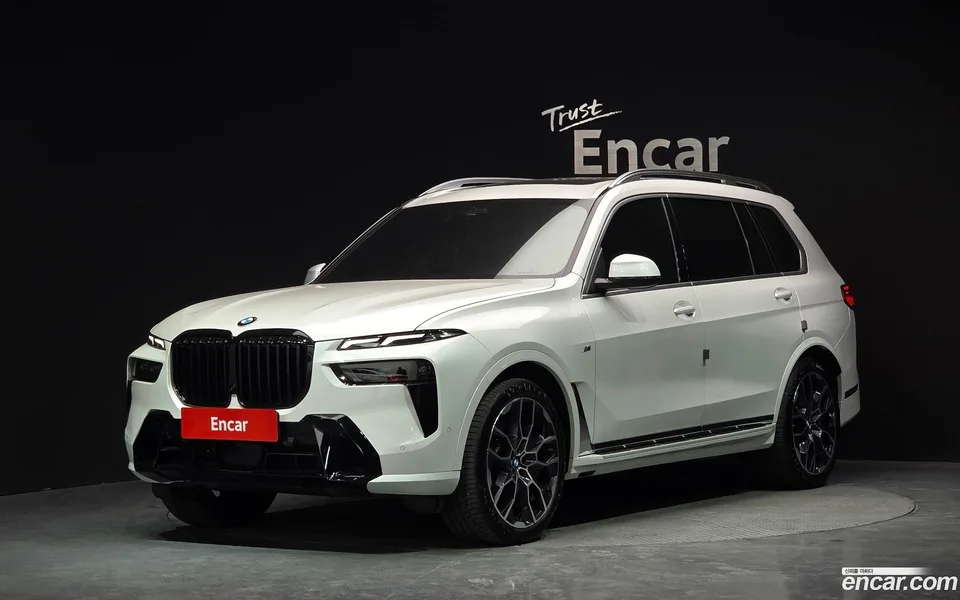 BMW X7 xDrive 40d M 6 2024 — фото 1, купить с доставкой в Москву