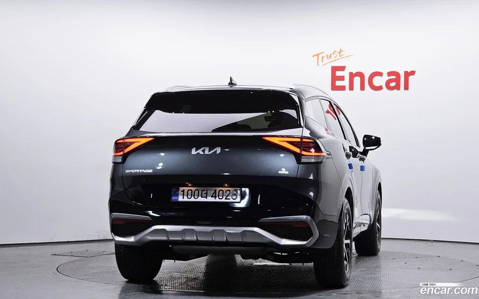 Kia Sportage Hybrid 2WD 2022 — миниатюра 4