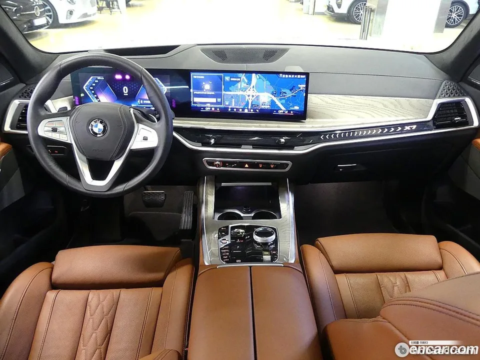 BMW X7 xDrive 40i 6 2023 — миниатюра 4