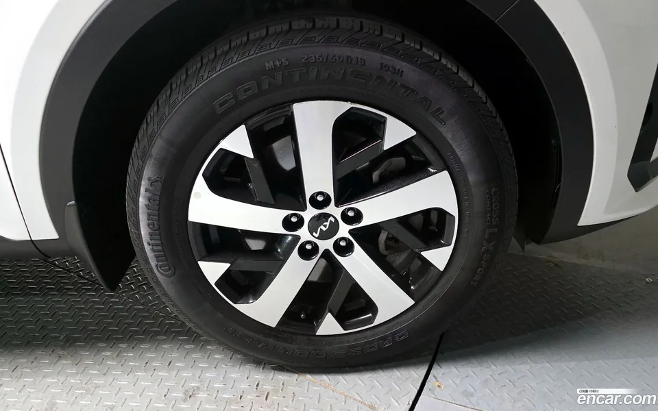 Kia Sorento 2.5T 2WD 2022 — миниатюра 2