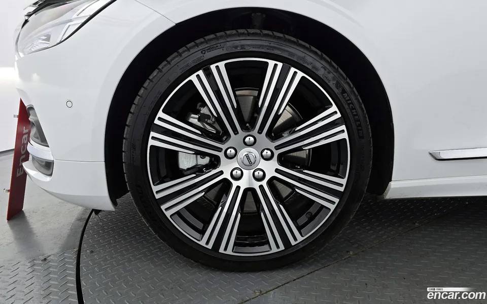 Volvo S90 B6 AWD 2023 — миниатюра 2