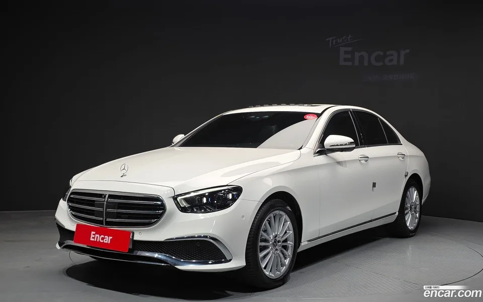 Mercedes-Benz E-Class E250 2022 — фото 1, купить с доставкой в Москву