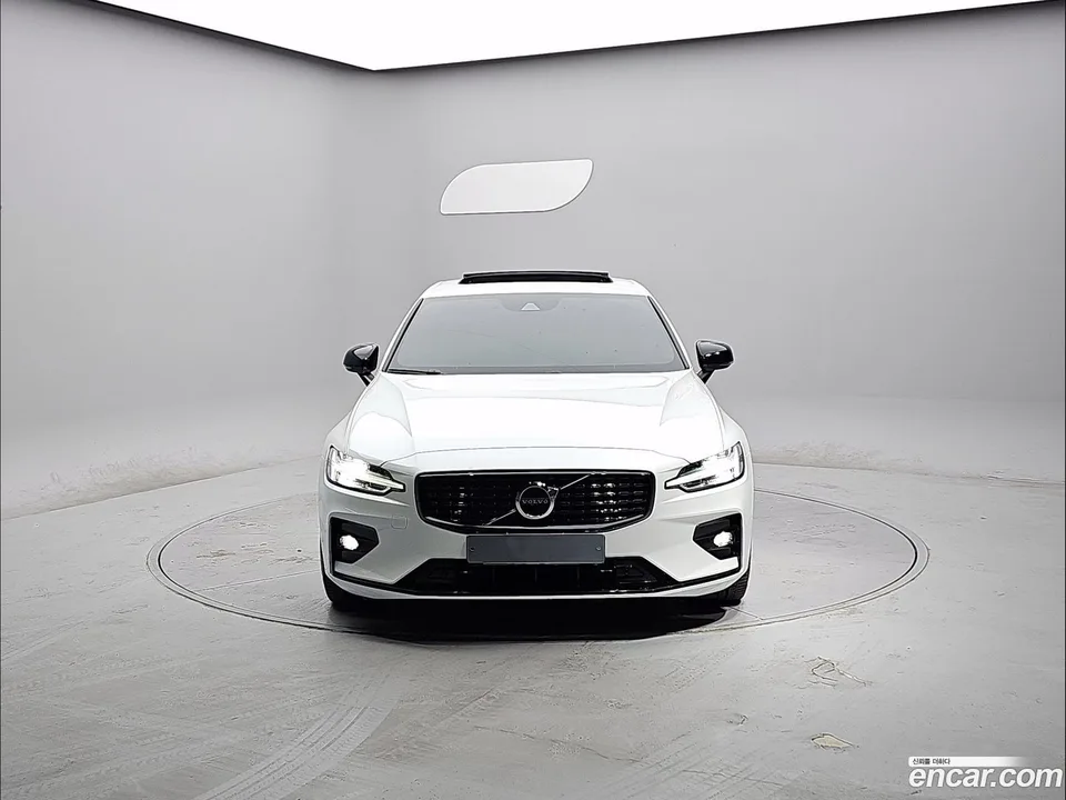 Volvo S60 B5 R- 2022 — миниатюра 3