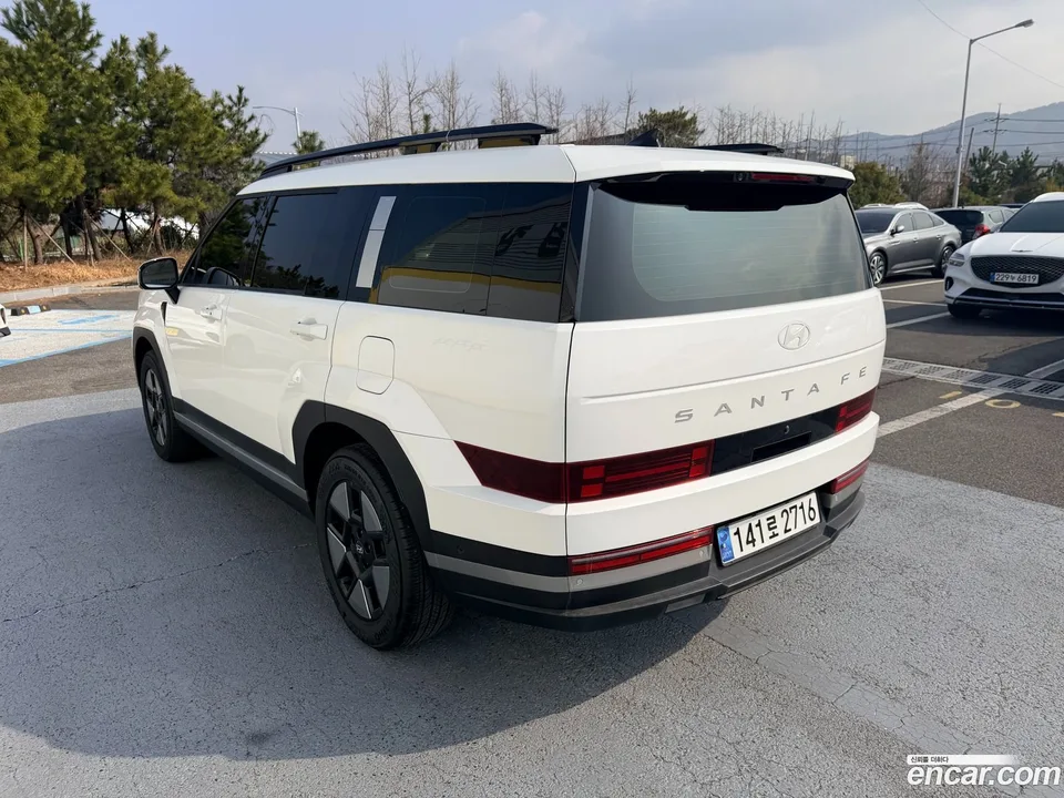 Hyundai SantaFe HEV 1.6 2WD 2023 — миниатюра 2