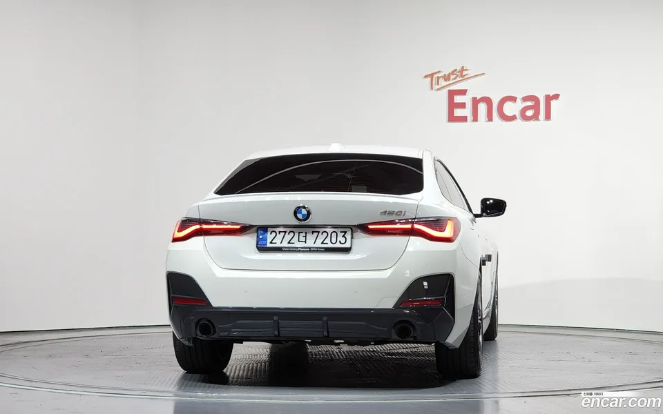 BMW 4 Series 420i M 2024 — миниатюра 4