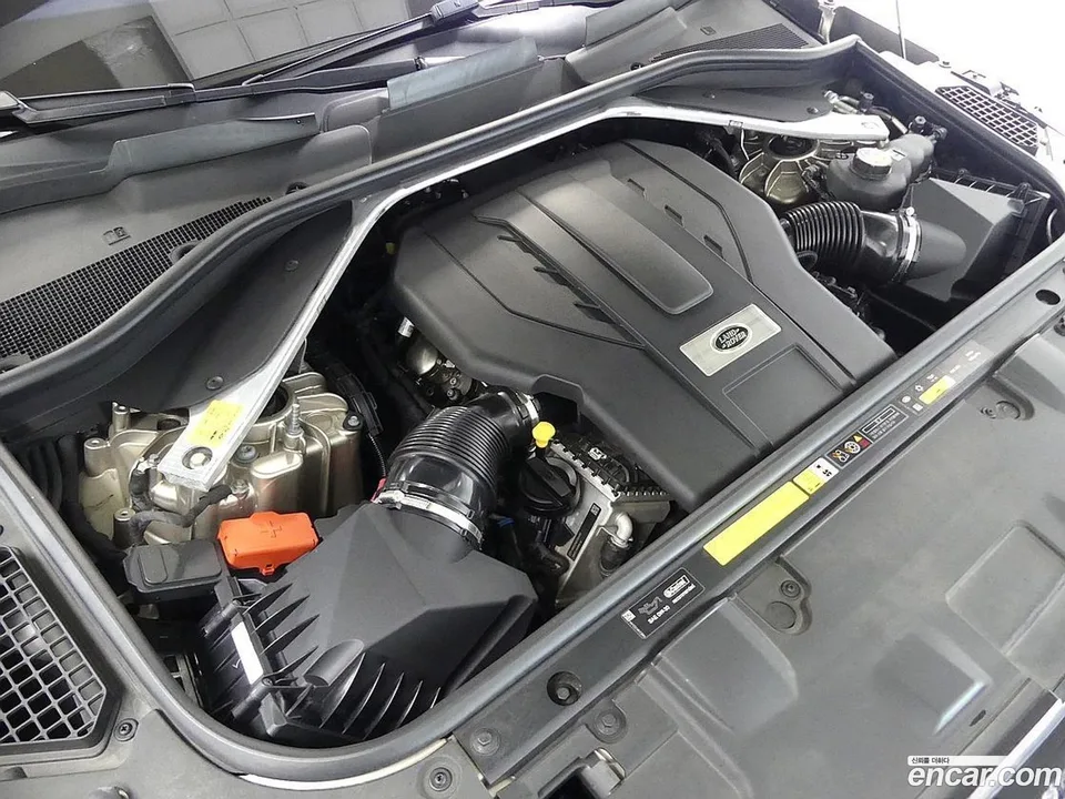 Land Rover Range Rover P530 AB LWB 2022 — миниатюра 2