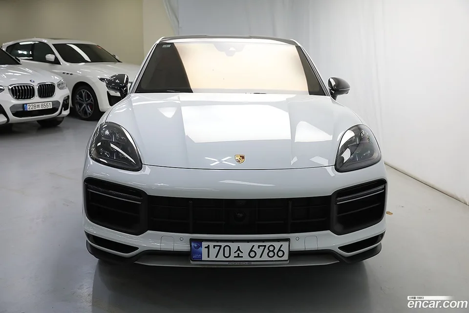 Porsche Cayenne 4.0 GT 2023 — фото 1, купить с доставкой в Москву