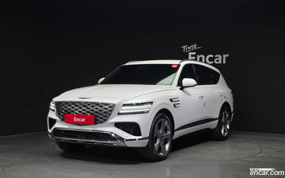 Genesis GV80 2.5T AWD 2023 — фото 1, купить с доставкой в Москву