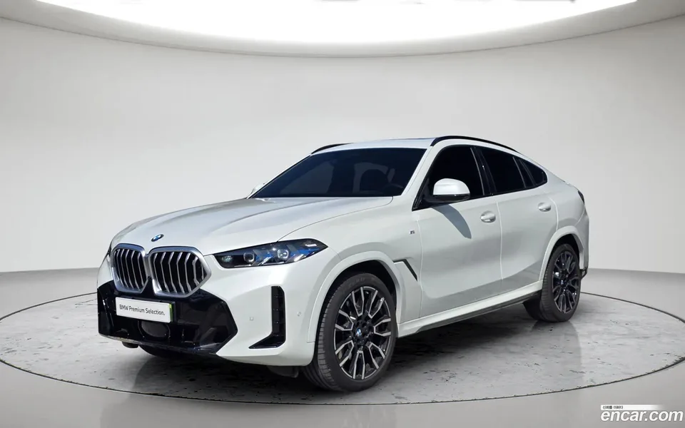 BMW X6 xDrive40i M 2025 — фото 1, купить с доставкой в Москву