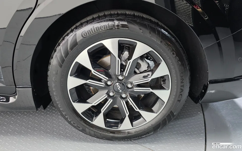 Kia Carnival 9 () 2022 — миниатюра 2