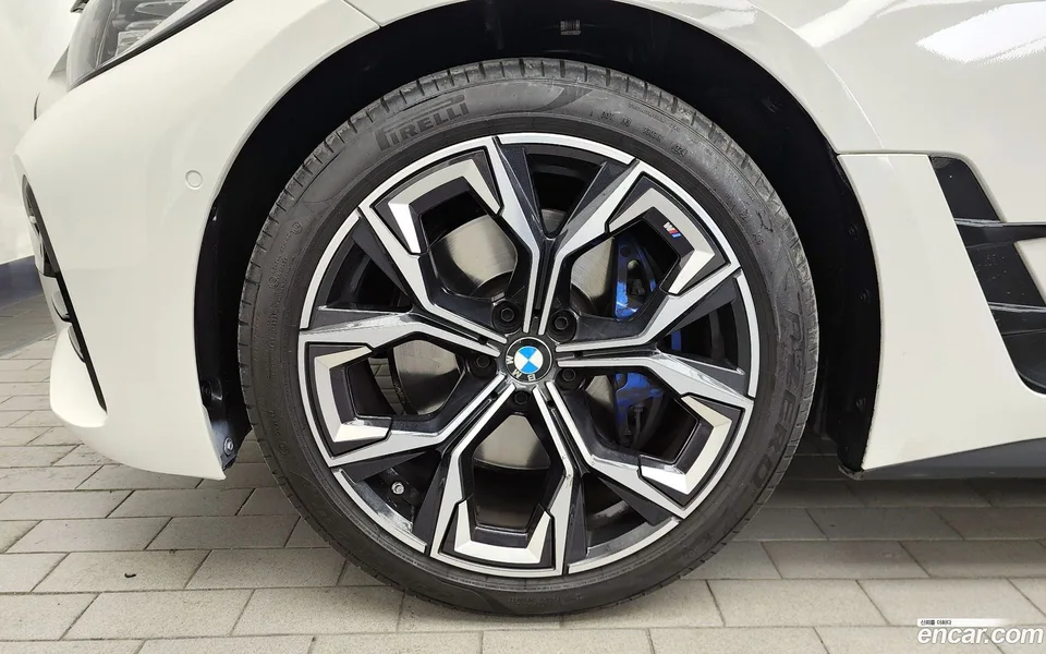 BMW 4 Series 420i M 2024 — миниатюра 2