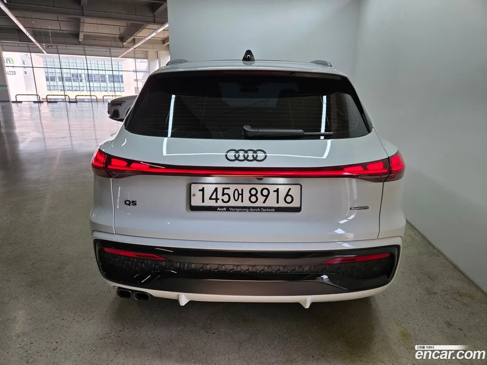Audi Q5 (80A) 40 TDI S Line 2025 — миниатюра 2