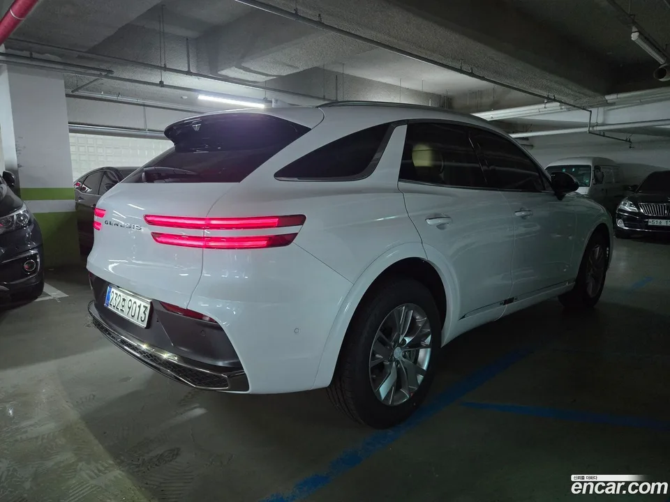 Genesis GV70 2.5T 2WD 2026 — миниатюра 4