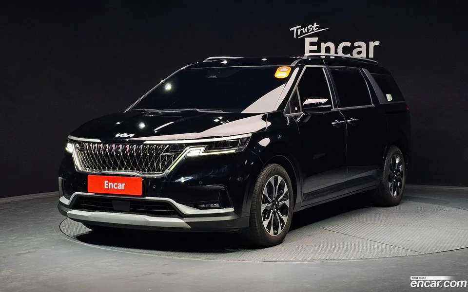 Kia Carnival 9 2022 — фото 1, купить с доставкой в Москву