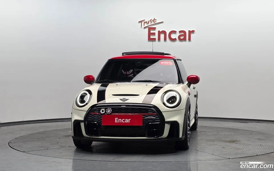 MINI Cooper S JCW 2023 — миниатюра 3
