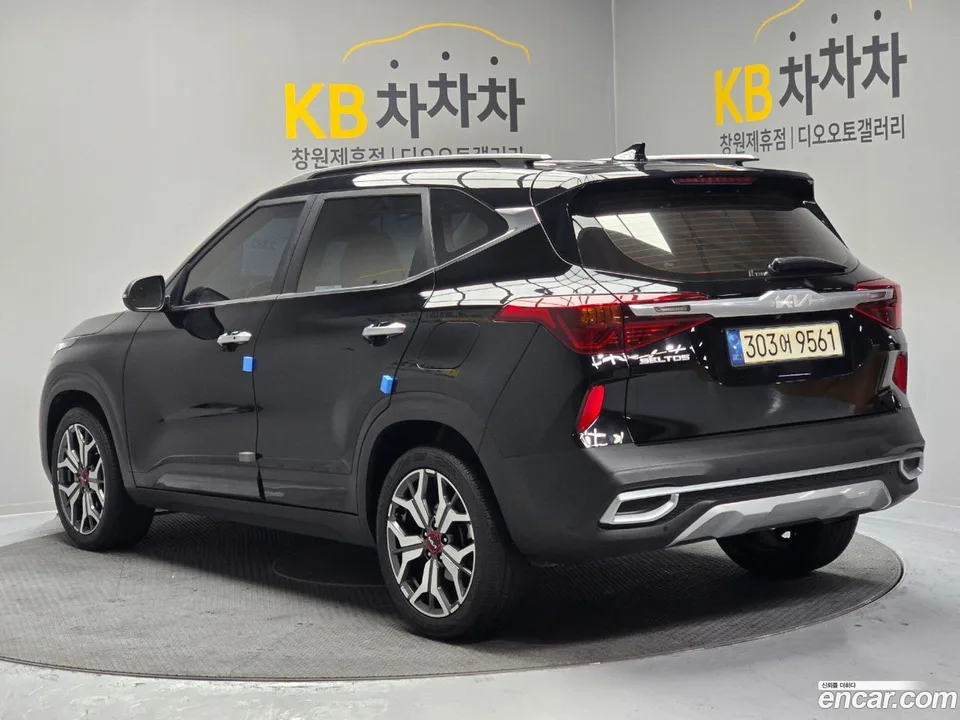 Kia Seltos 1.6 2WD 2022 — миниатюра 2