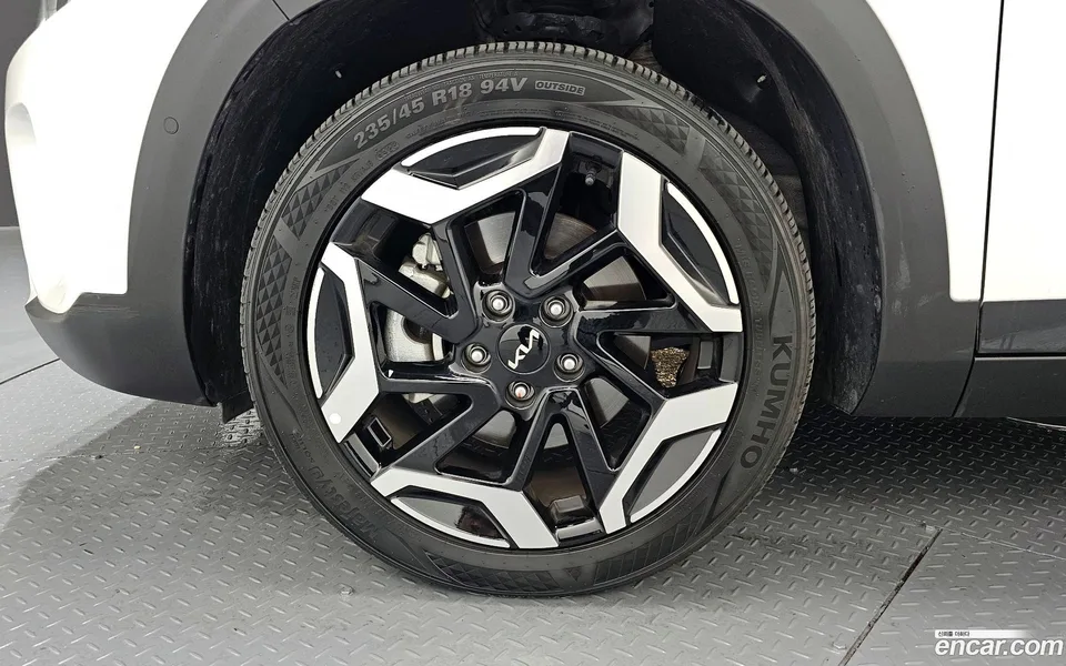 Kia Seltos 1.6 2WD 2023 — миниатюра 2