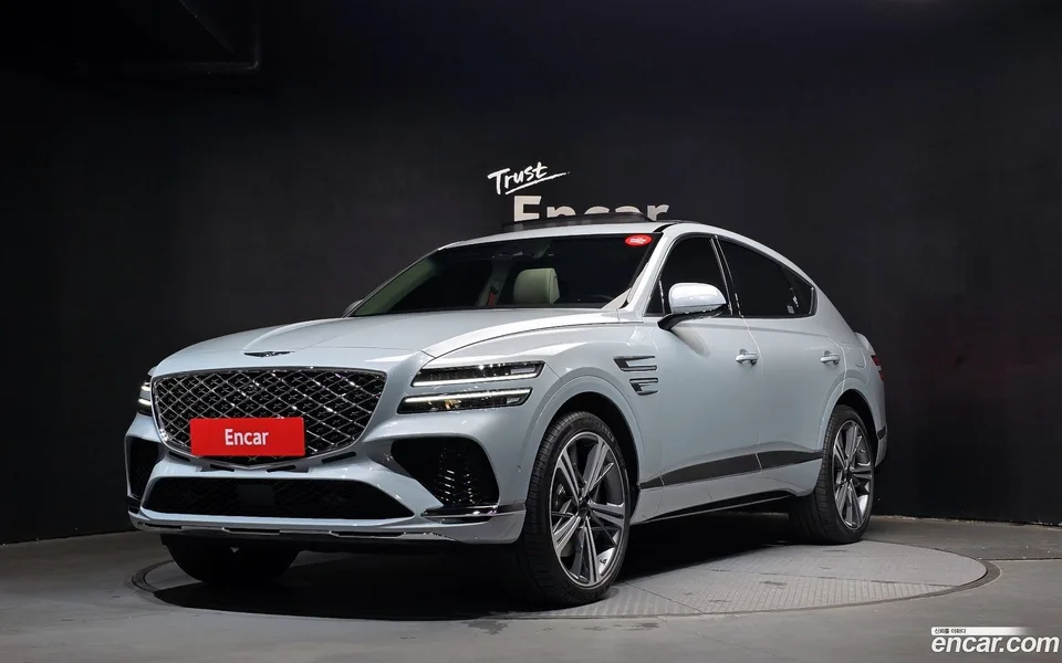 Genesis GV80 Coupe 2.5T AWD 2024 — фото 1, купить с доставкой в Москву