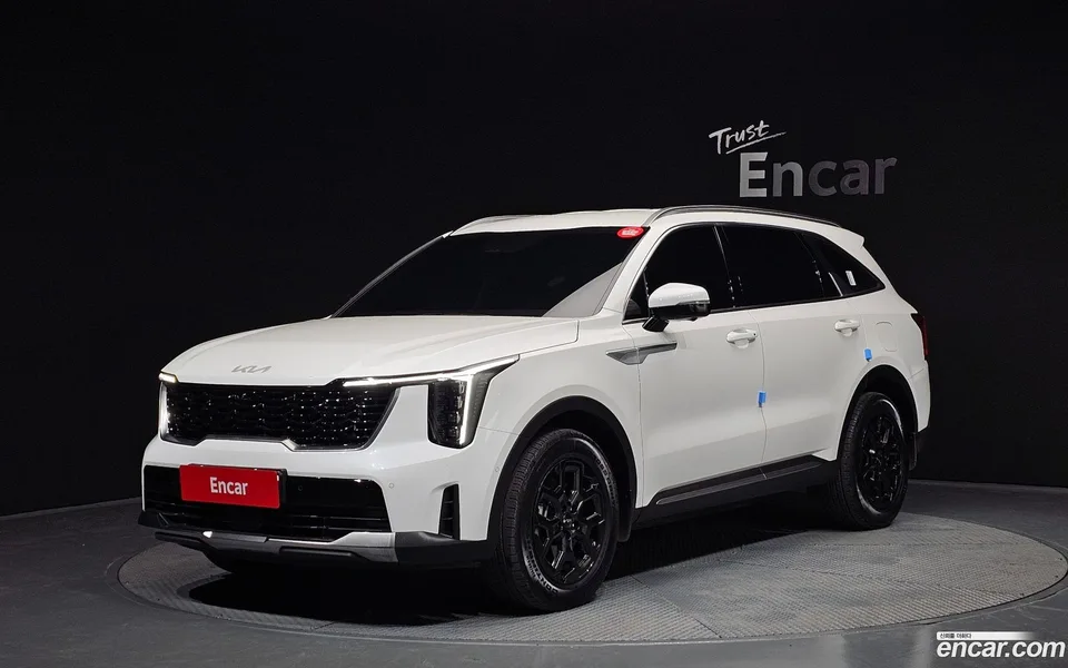 Kia Sorento HEV 1.6 2WD 2023 — фото 1, купить с доставкой в Москву