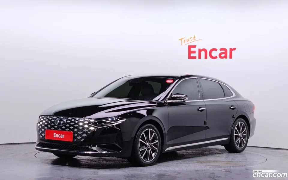 Hyundai Grandeur IG 2.5 2022 — фото 1, купить с доставкой в Москву