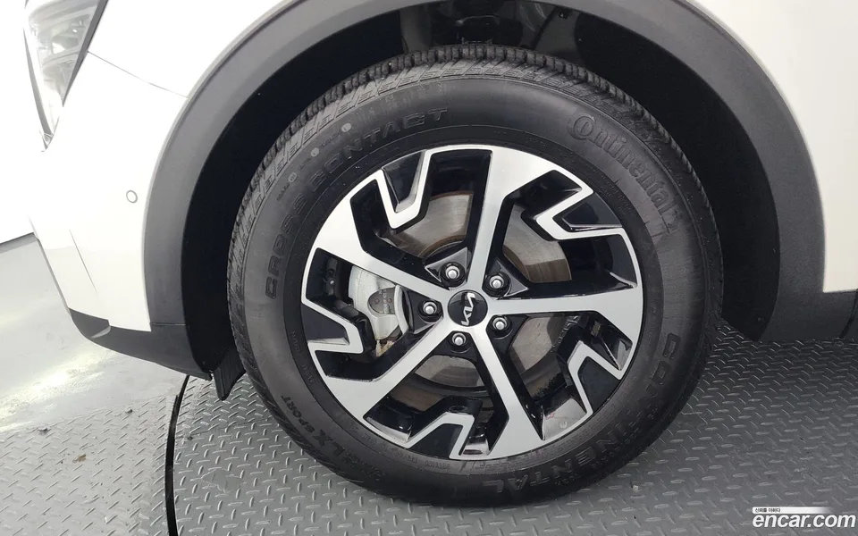 Kia Sportage Hybrid 4WD 2024 — миниатюра 2