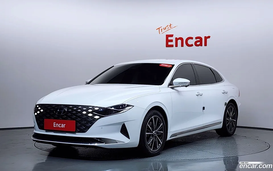 Hyundai Grandeur IG 2.5 2022 — фото 1, купить с доставкой в Москву