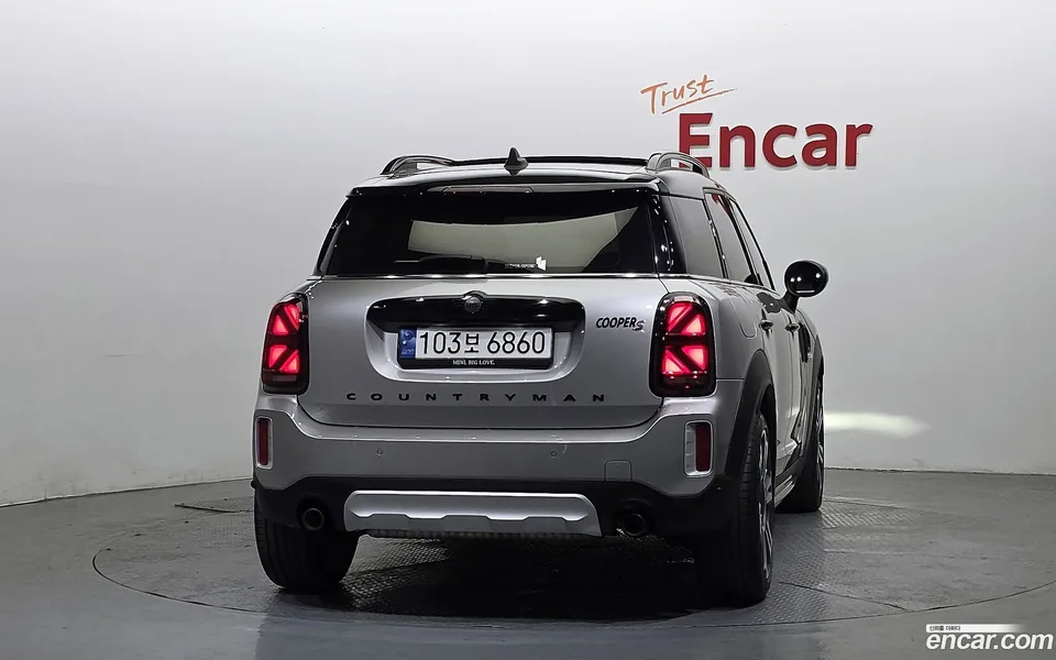 MINI Cooper S Countryman ALL4 2023 — миниатюра 4