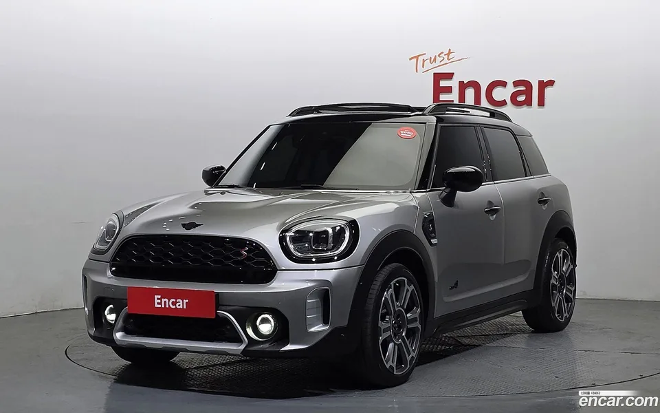 MINI Cooper S Countryman ALL4 2023 — фото 1, купить с доставкой в Москву