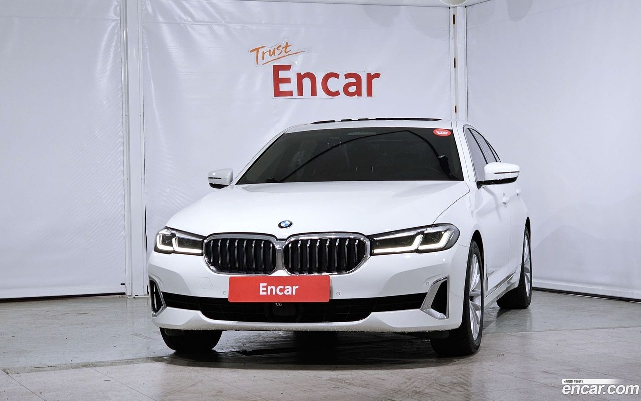 BMW 5 Series 2022 — 3
