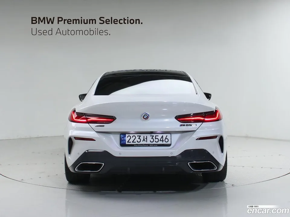 BMW 8 Series M850i xDrive 2023 — миниатюра 4