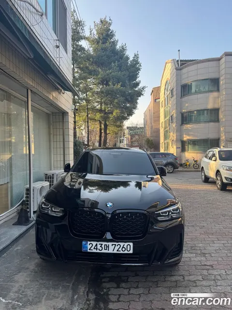 BMW X4 2025 купить в Москве